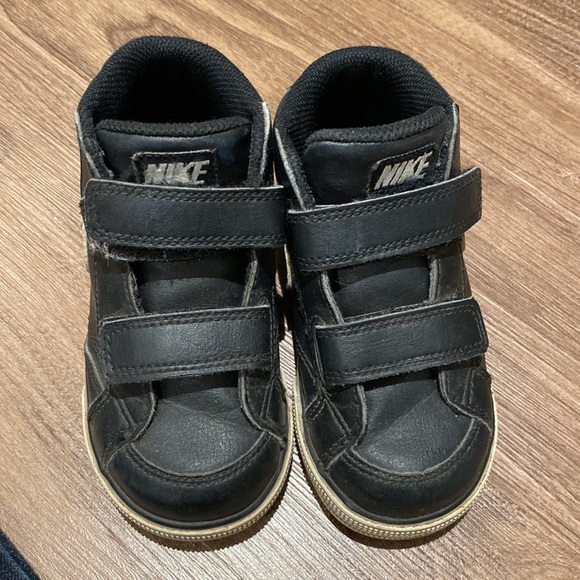 3T Pink Floyd shirt, sweatshirt, jeans bundle - Picture 10 of 13